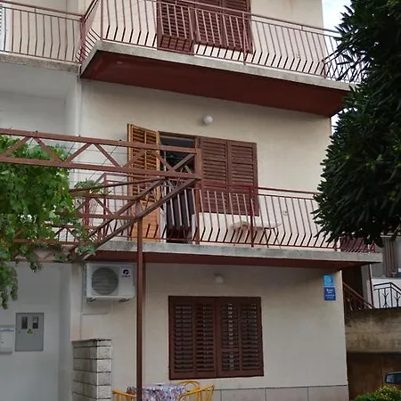 Katic Apartment *