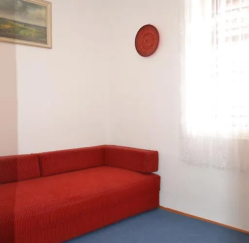 Katic * Baška Voda